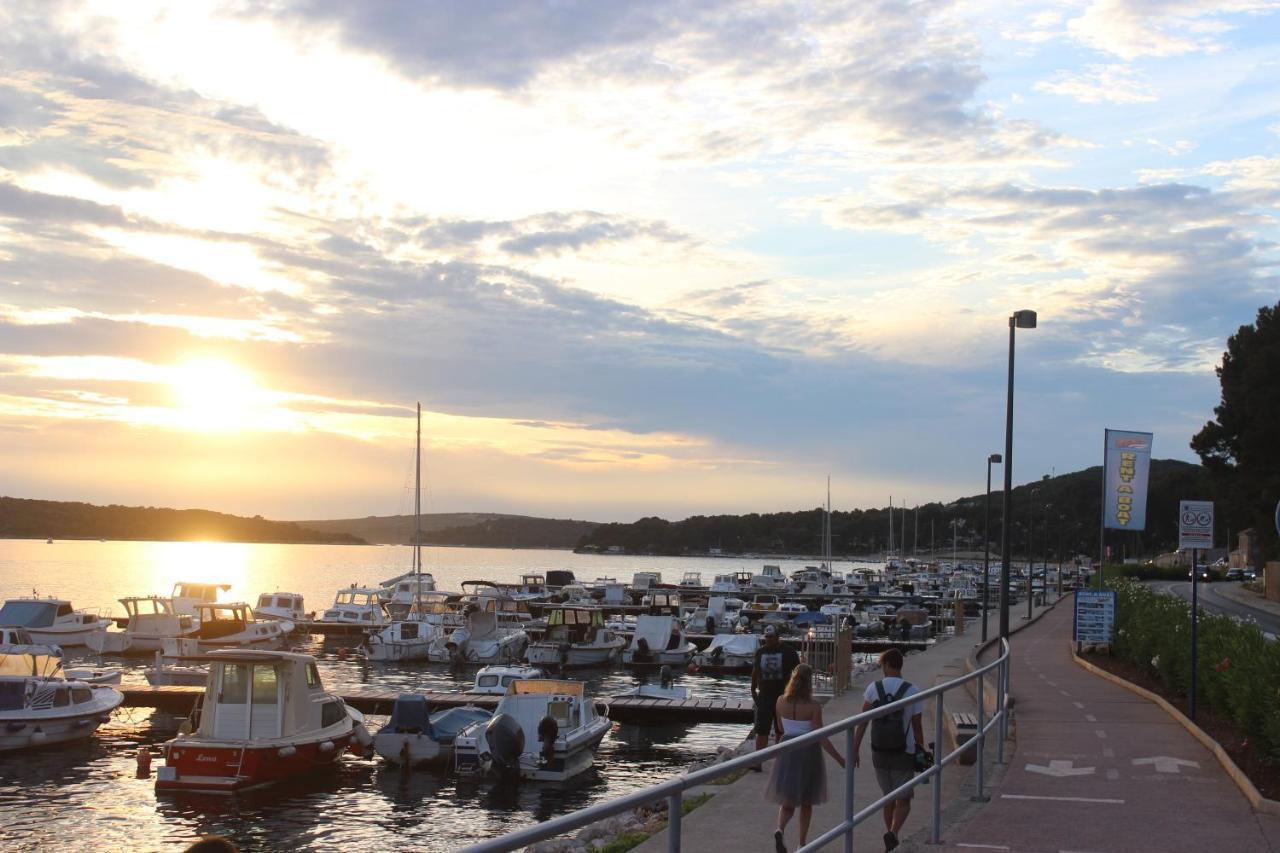 Apartments Blue Sea Mali Lošinj Екстериор снимка